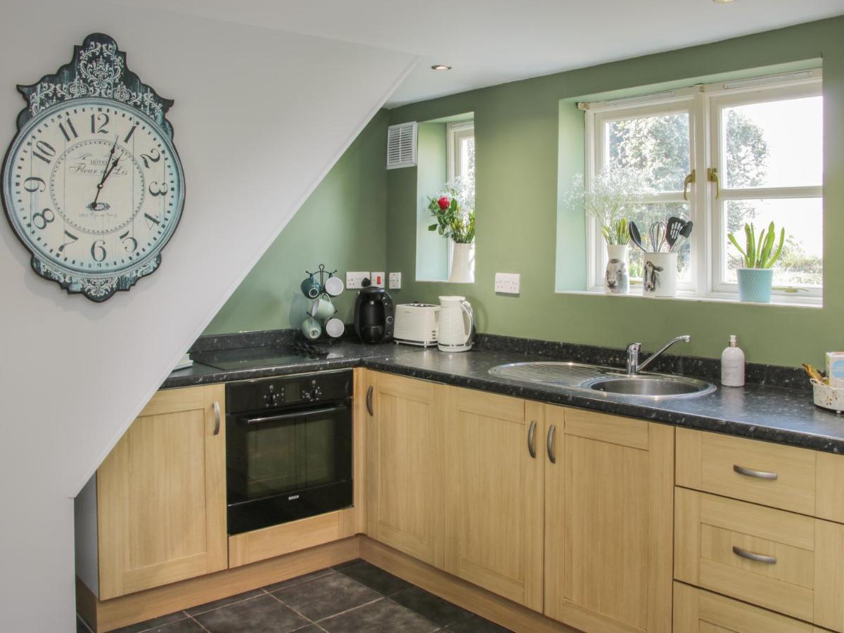 1 Royal Oak Cottages Shrewsbury Bagian luar foto
