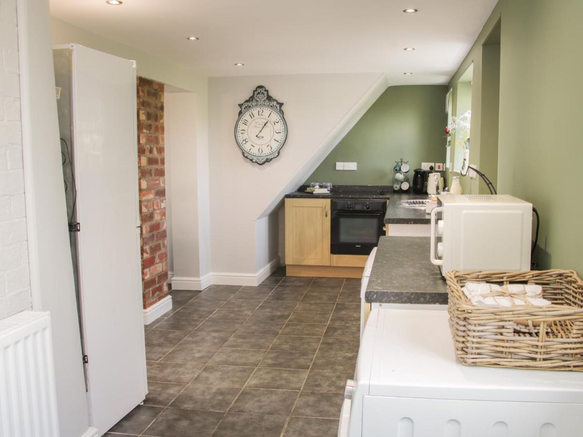 1 Royal Oak Cottages Shrewsbury Bagian luar foto